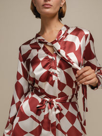 Vestito chemisier midi con stampa geometrica e cintura