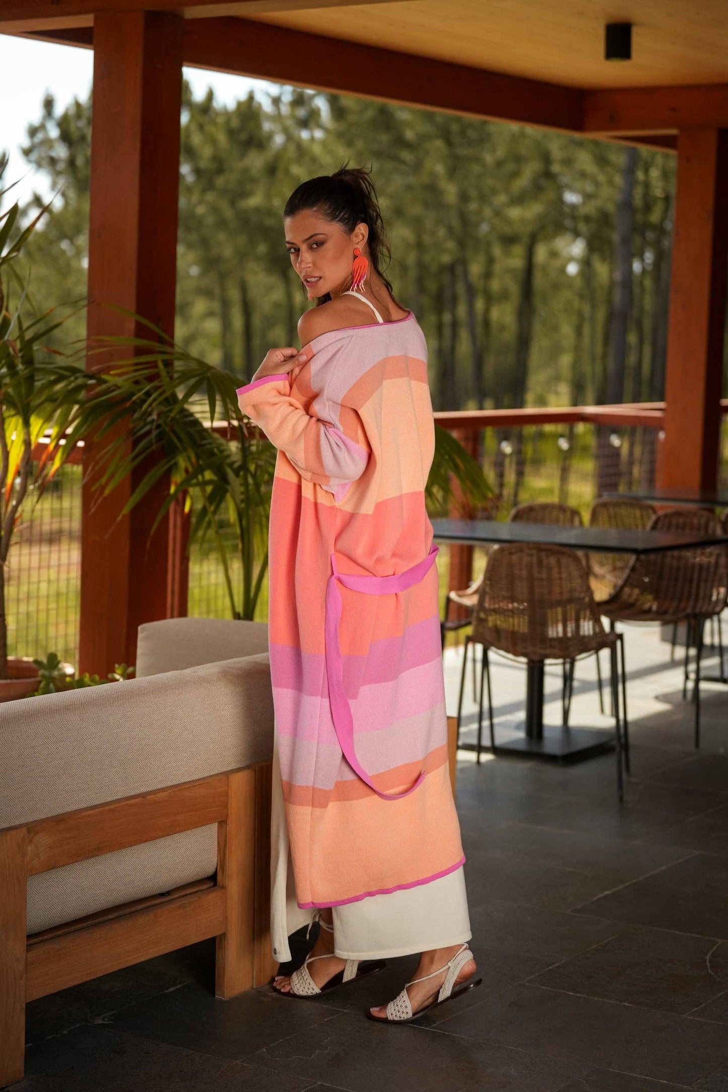 Kimono lungo a righe multicolor in cotone
