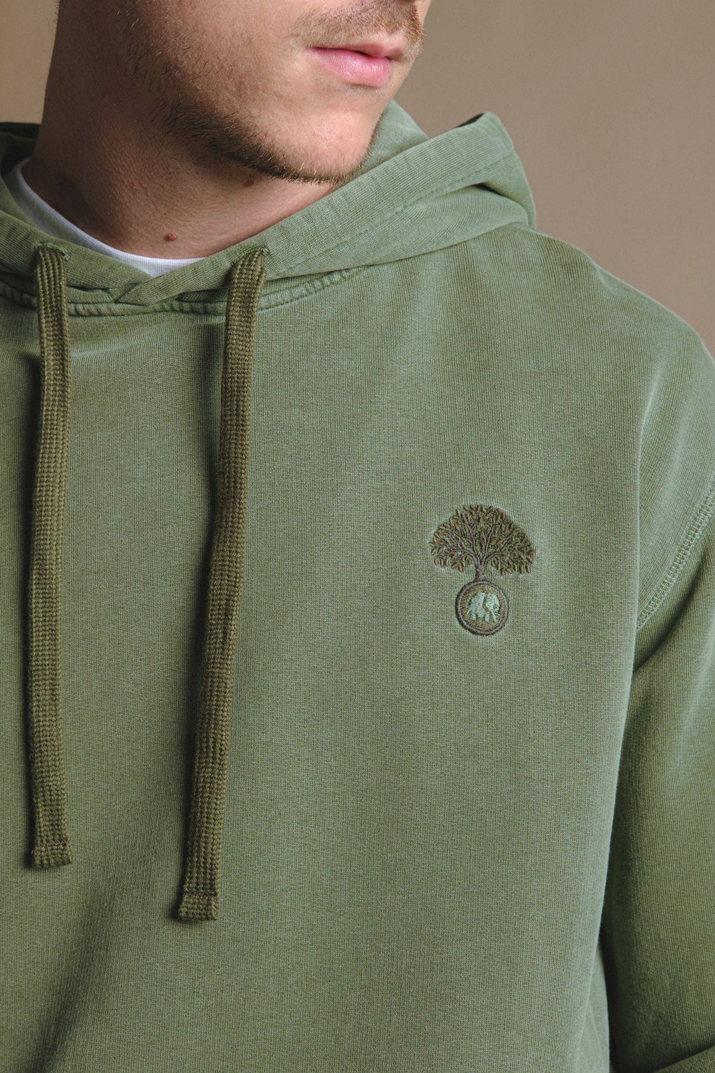 Felpa con cappuccio pesante in cotone biologico Verde Quercia