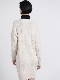 Abito in maglia intrecciata con scollo a V