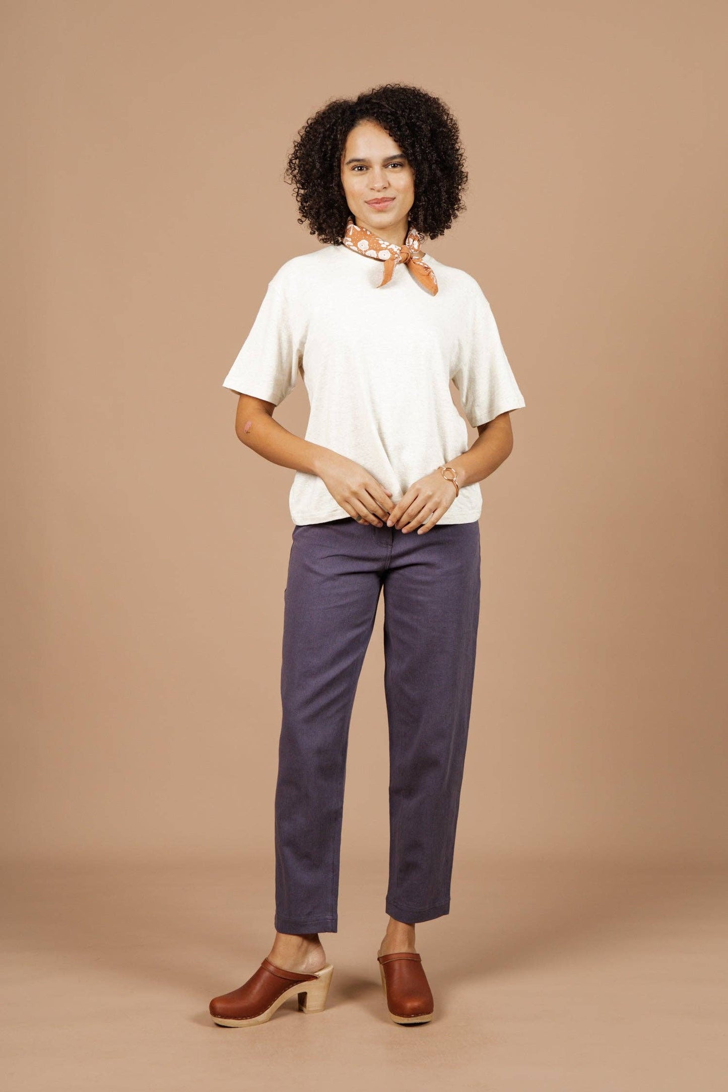 T-shirt boxy in canapa e cotone biologico color avorio