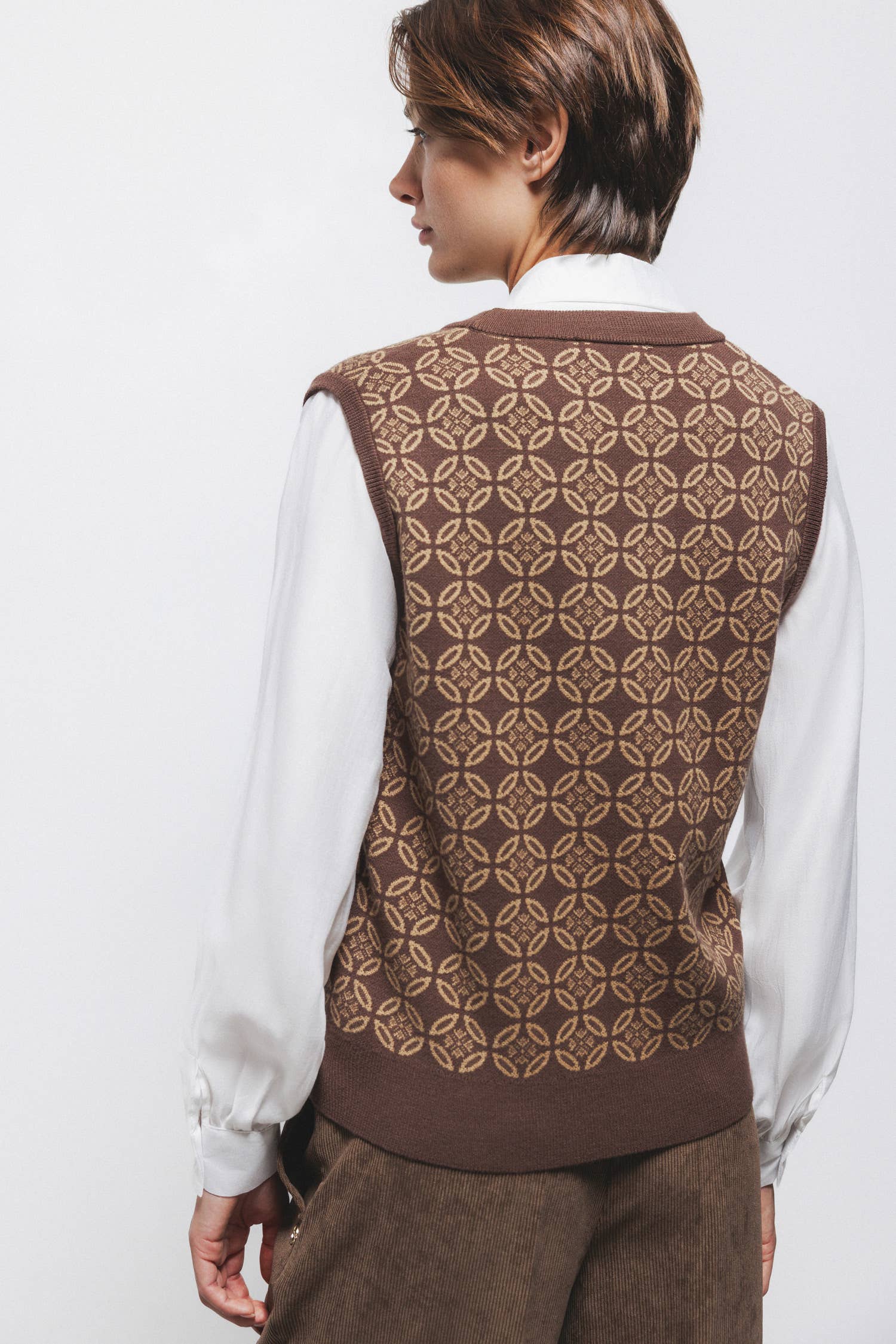 Gilet in Maglia Jacquard con Motivo Geometrico