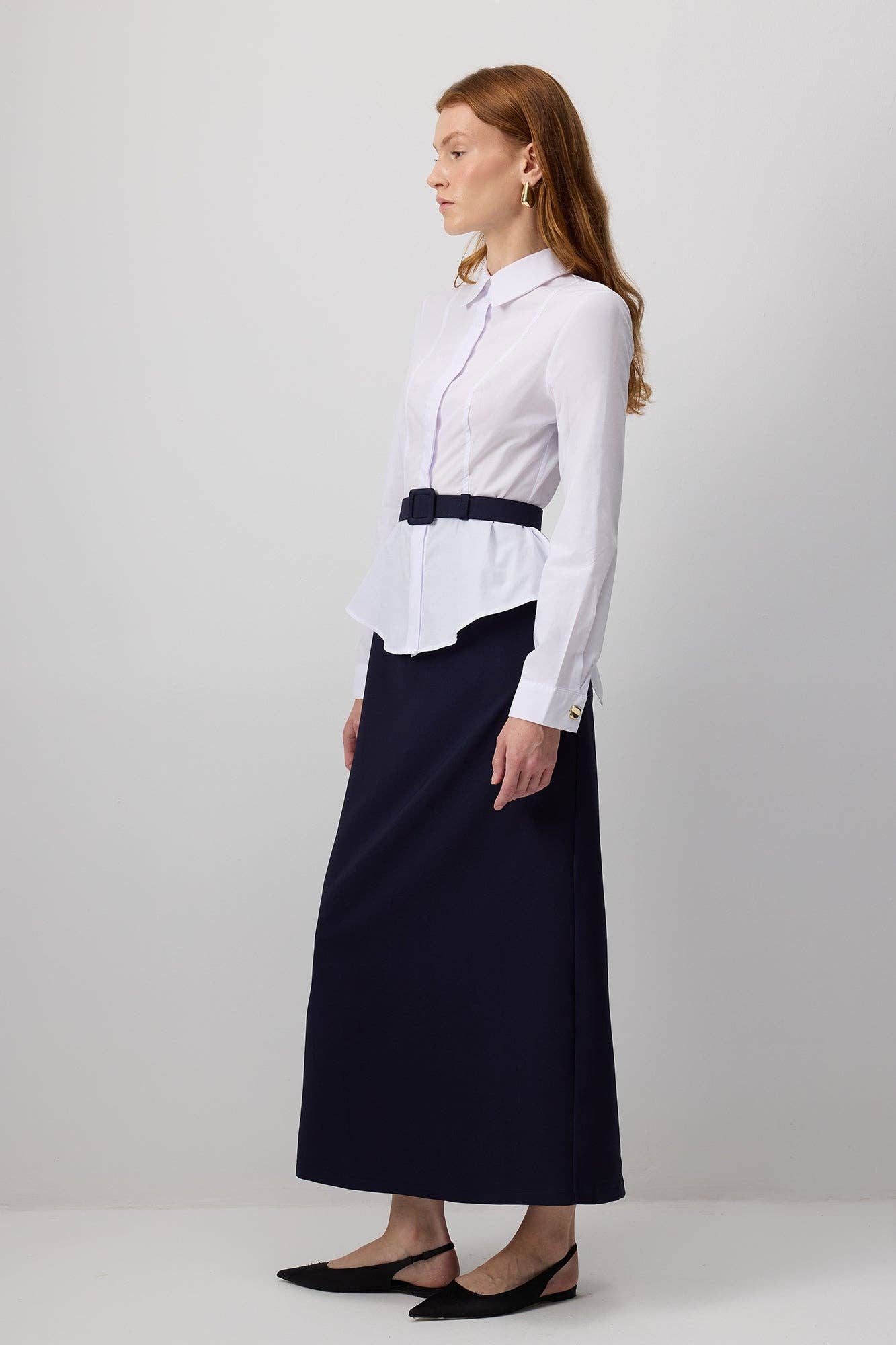 Abito camicia bicolore con cintura e peplo in misto cotone