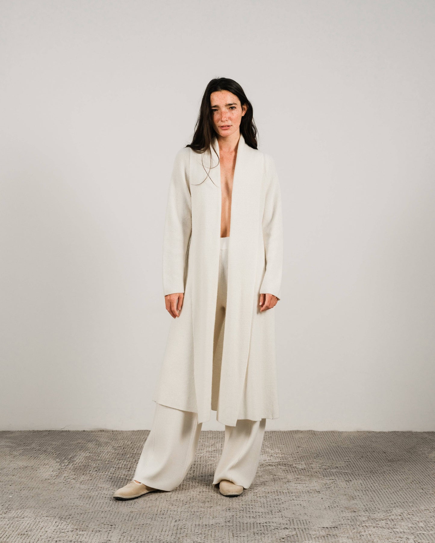 Maxi cardigan in misto cashmere con collo a scialle