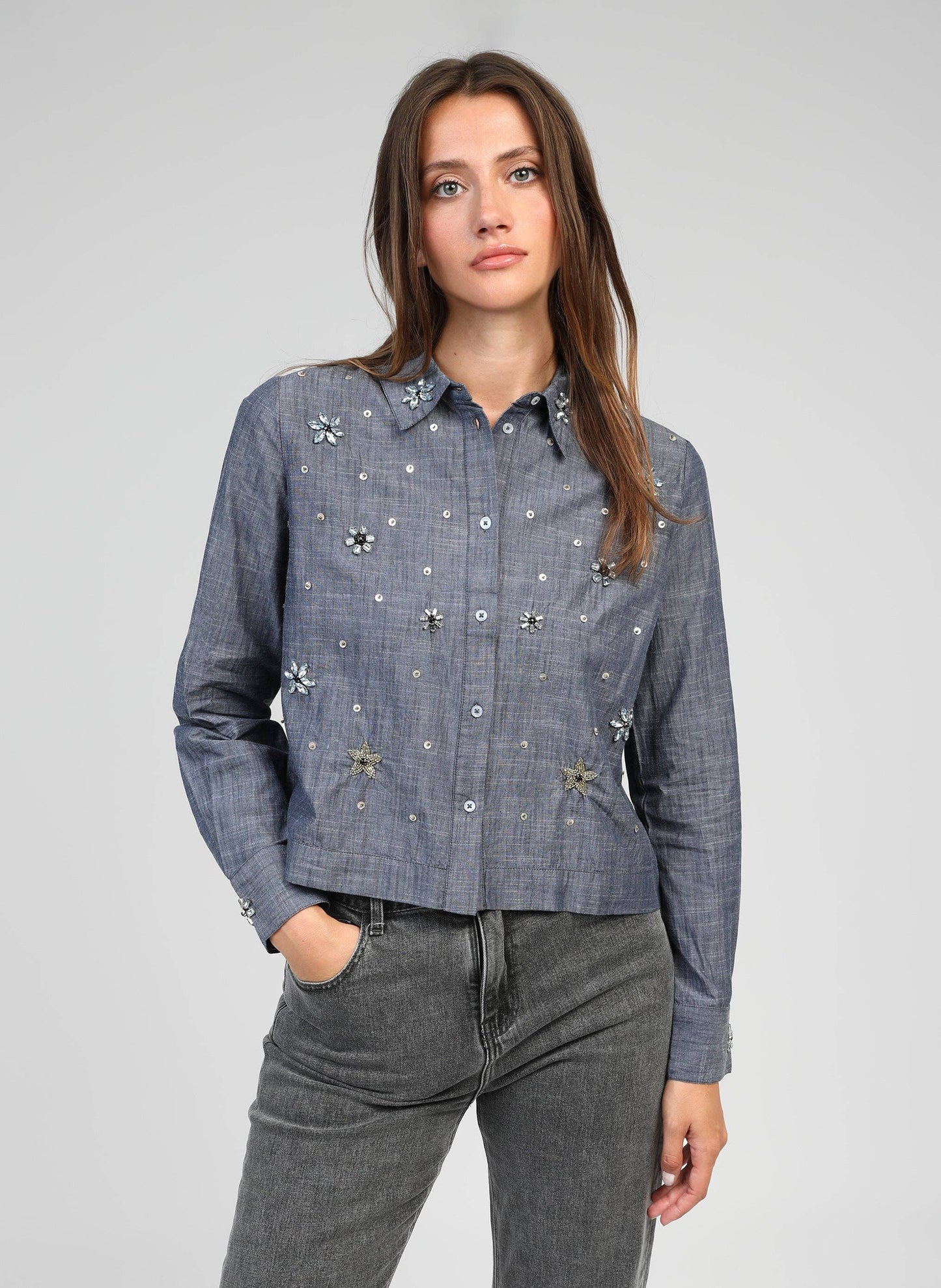 Camicia in denim Stelia con ricami e paillettes