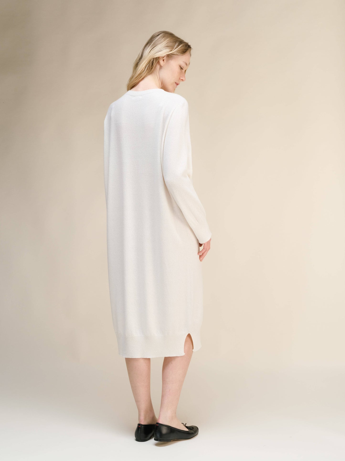 Abito midi in misto cashmere knit senza cuciture