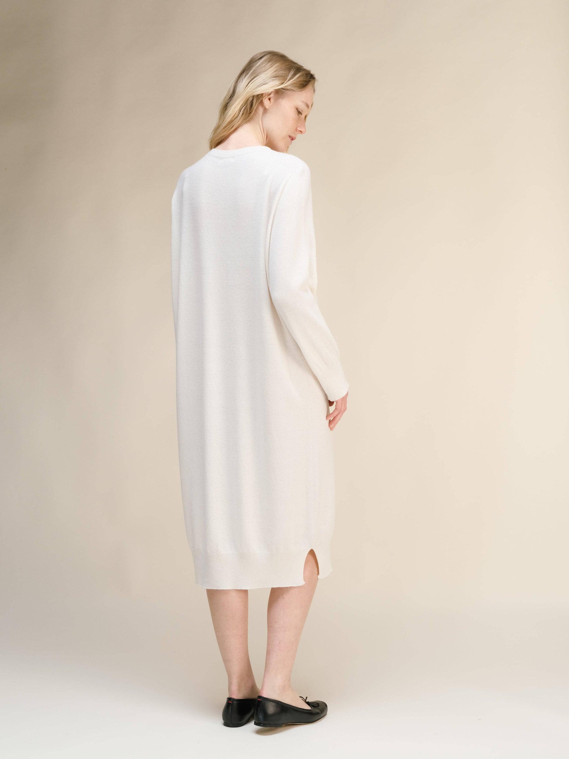 Abito midi in misto cashmere knit senza cuciture