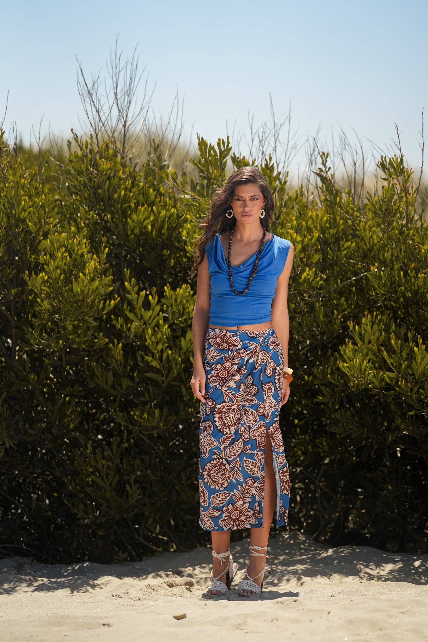 Gonna midi con spacco laterale