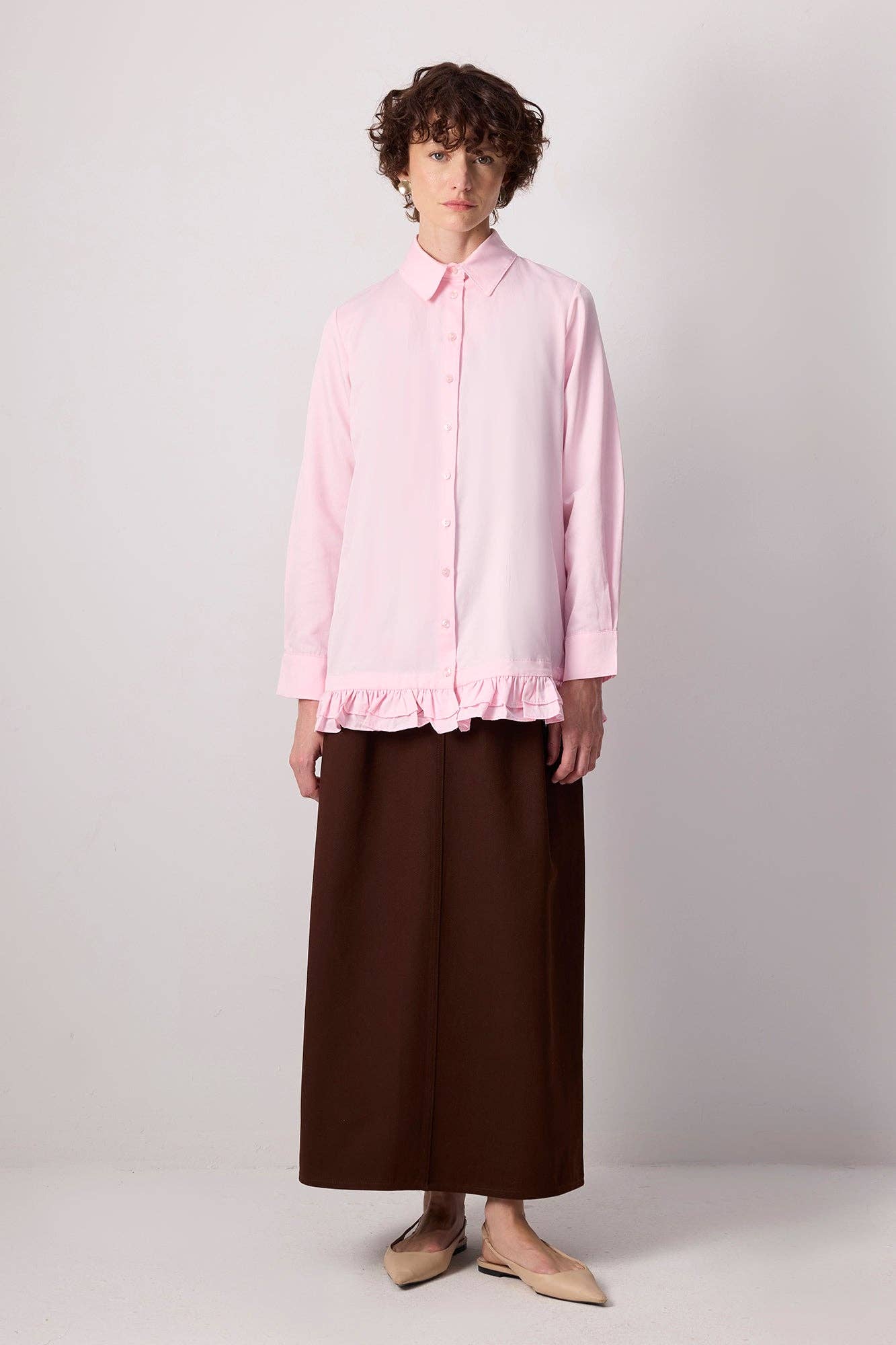Camicia con orlo arricciato