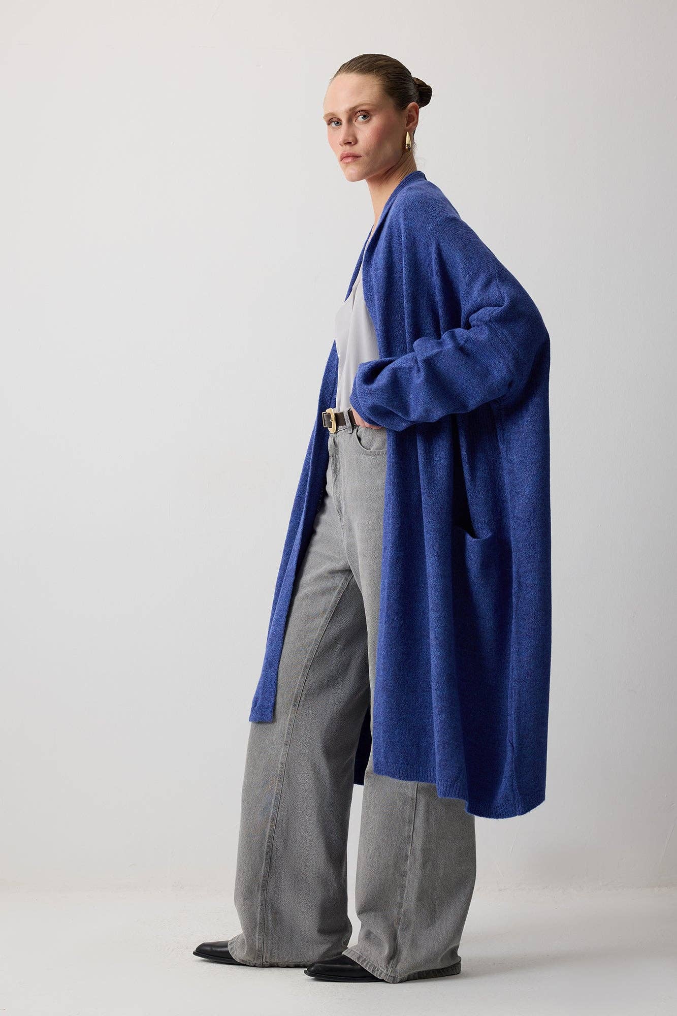 Cardigan oversize in maglia con tasche