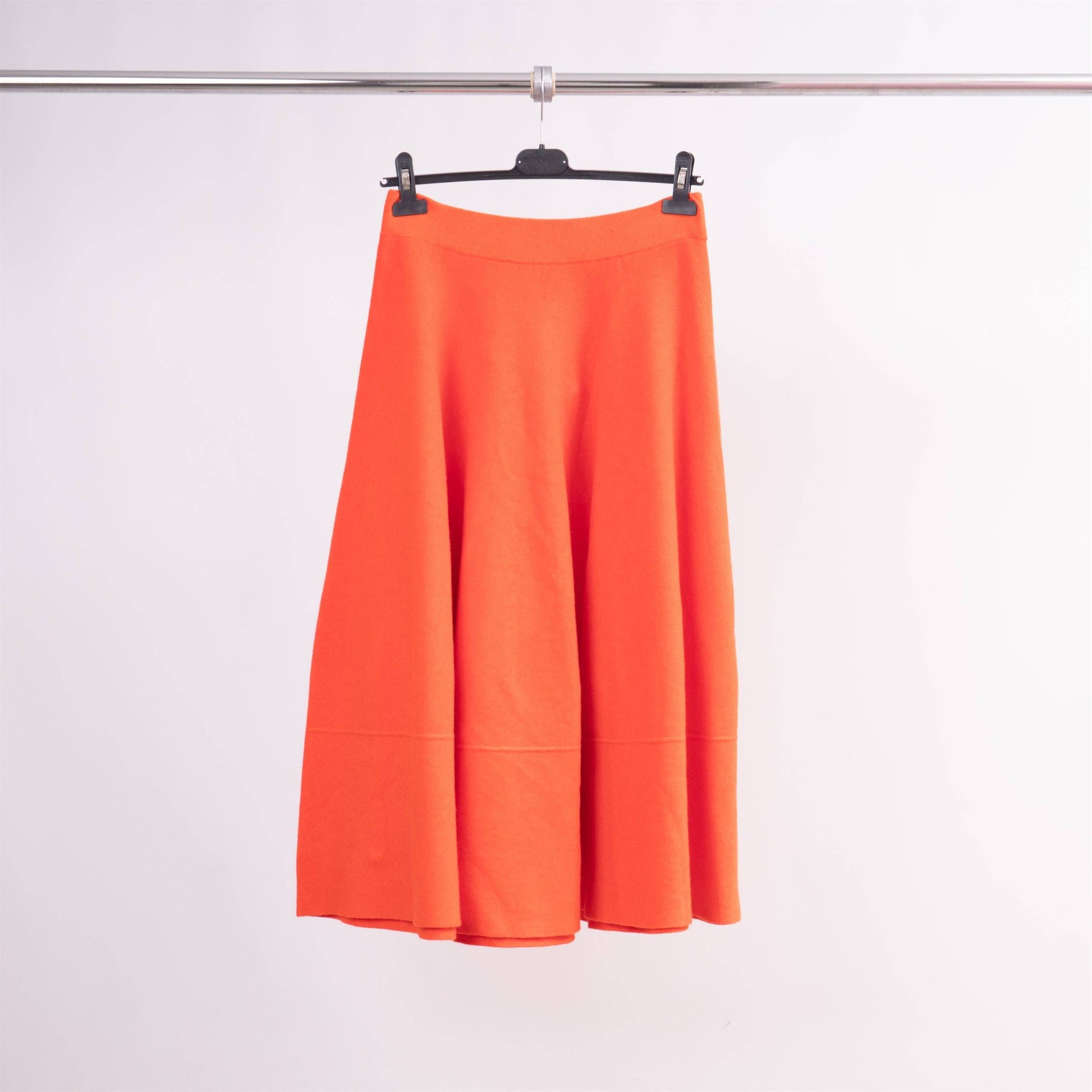 Gonna midi in maglia fluida svasata