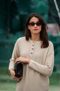 Maglia lunga testurizzata con bottoni