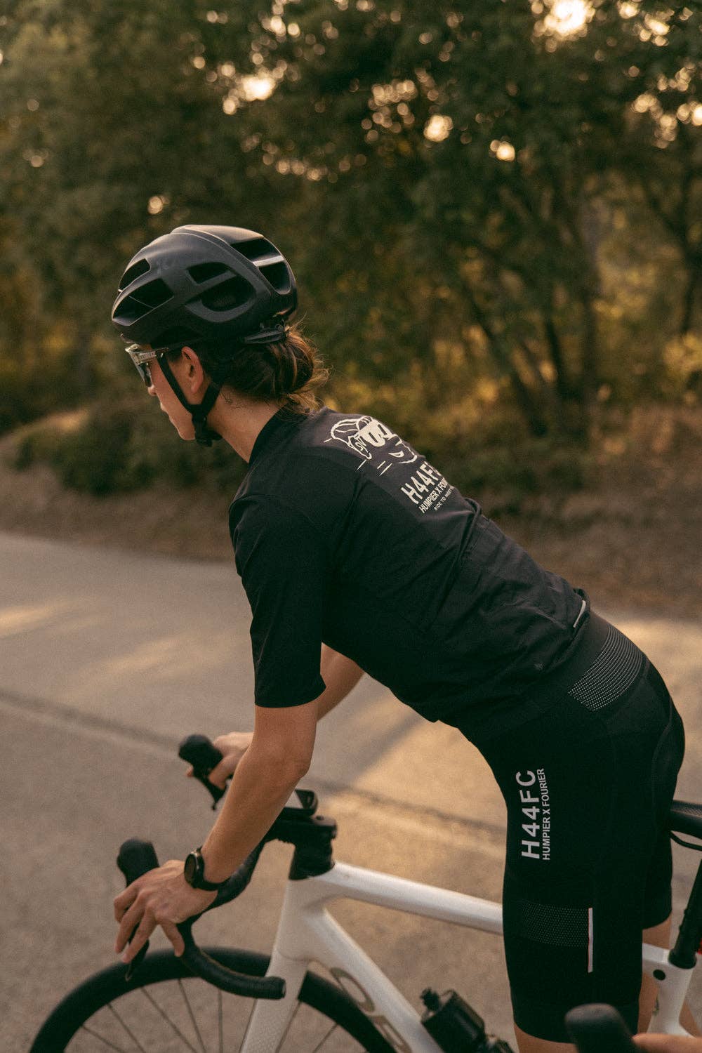 Maglia da ciclismo nera con zip integrale