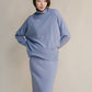 Maglione lungo dolcevita in misto cashmere con lavorazione 3D
