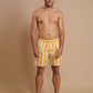 Costume da bagno uomo a righe giallo dorato in SEAQUAL® Yarn