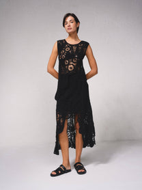 Top asimmetrico crochet in cotone