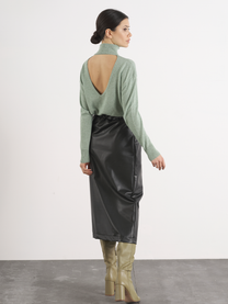 Maglione con schiena scoperta