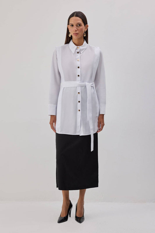 Camicia in popeline con cintura