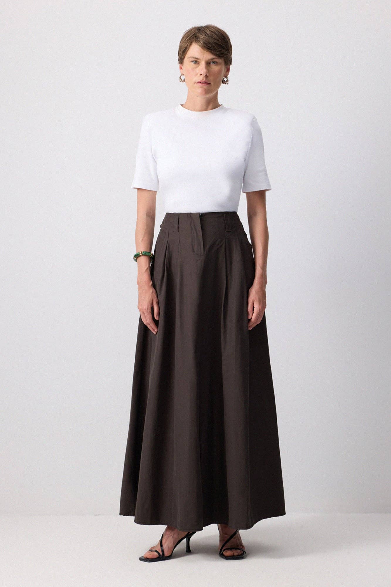 Gonna maxi a vita alta a trapezio con pince sartoriali