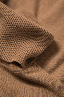 Maglione dolcevita in maglia