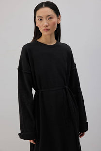 Abito in maglia lungo con cintura e fiocco