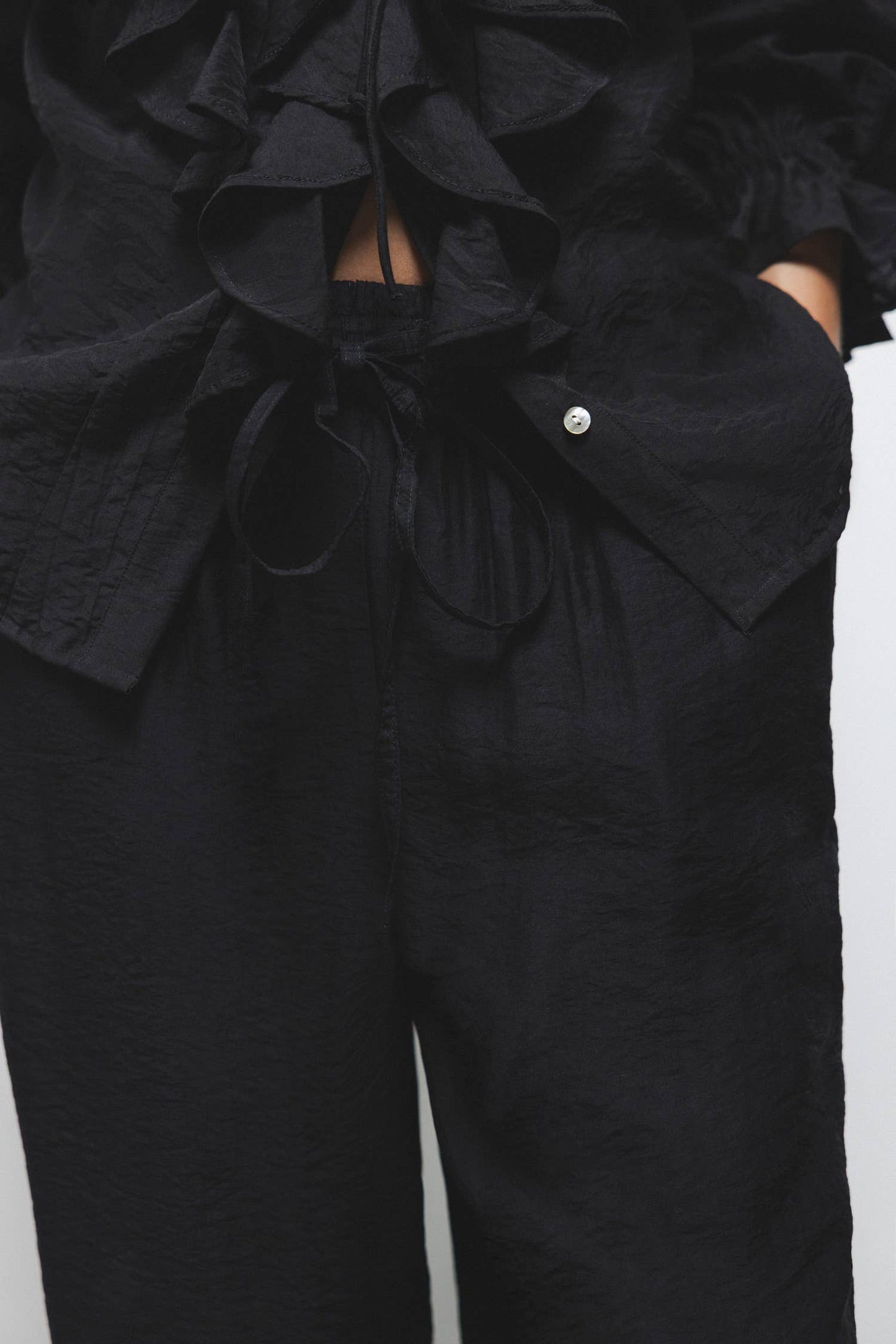 Pantaloni dritti a sigaretta con coulisse