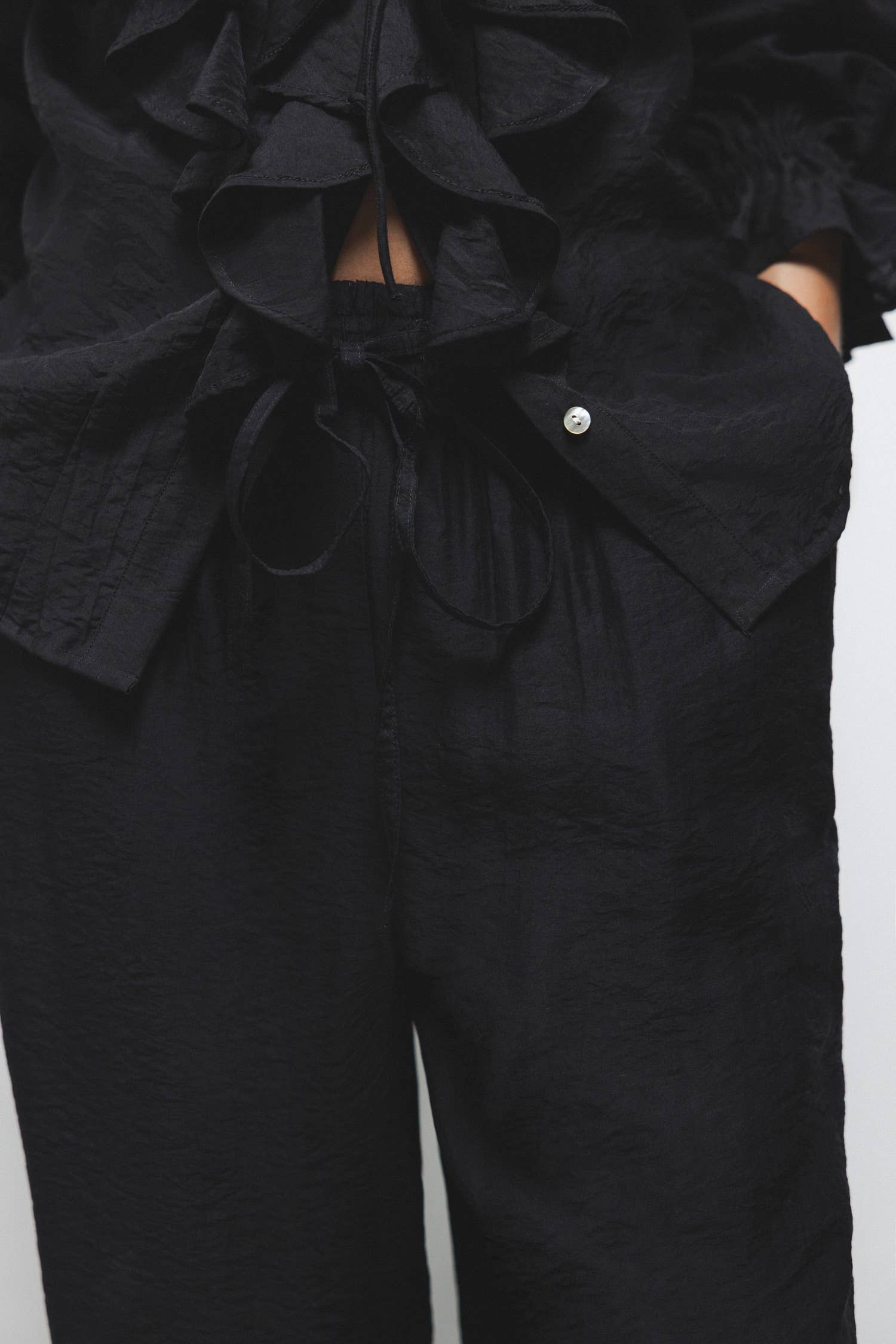 Pantaloni dritti a sigaretta con coulisse