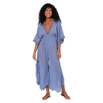 Tuta estiva boho in cotone blu con scollo a V