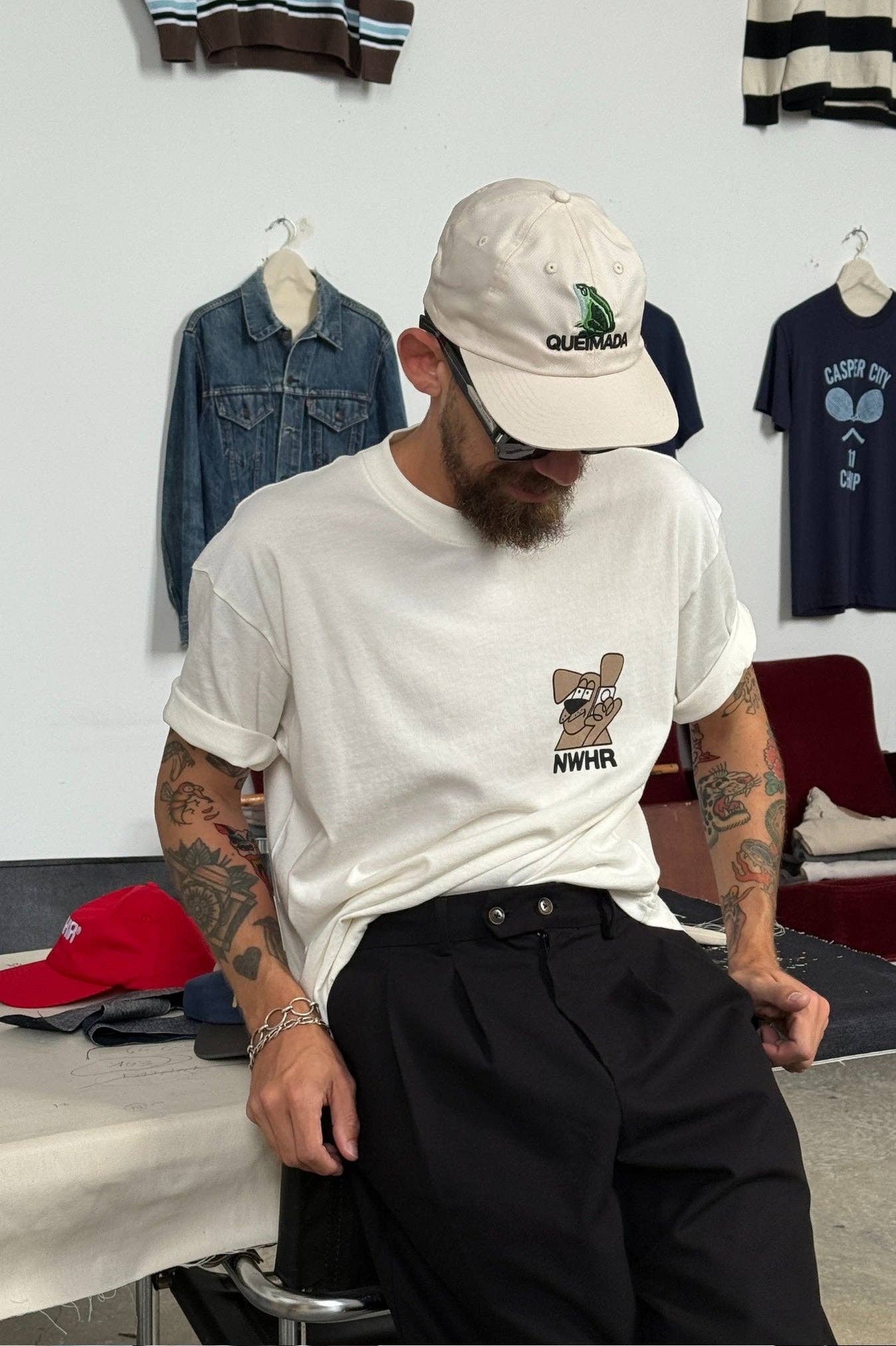Cappellino baseball in cotone biologico con ricamo rana