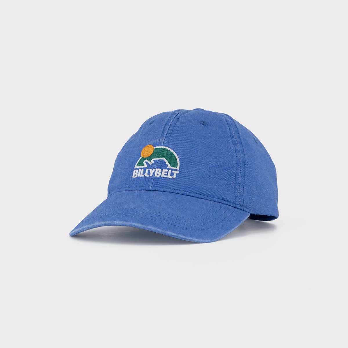 Cappellino in cotone washed azzurro cielo