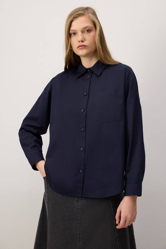 Camicia oversize con tasca applicata