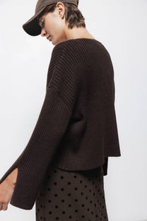 Cardigan a coste in maglia con bottoni