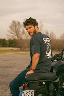 T-shirt oversize in cotone biologico con stampa Strike