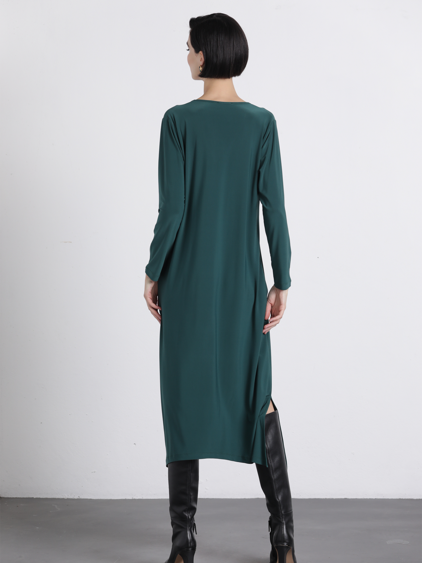 Abito midi Malha con scollo a V