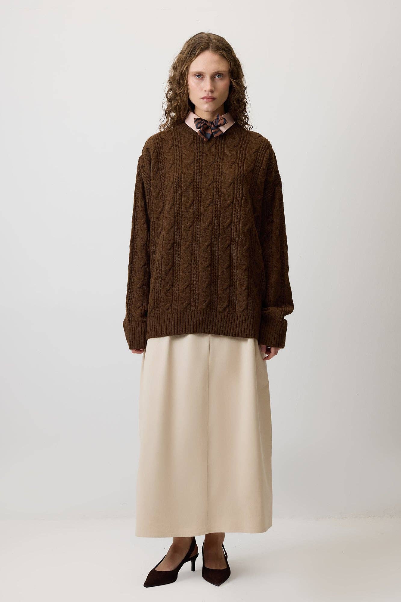 Maglione girocollo in maglia a trecce