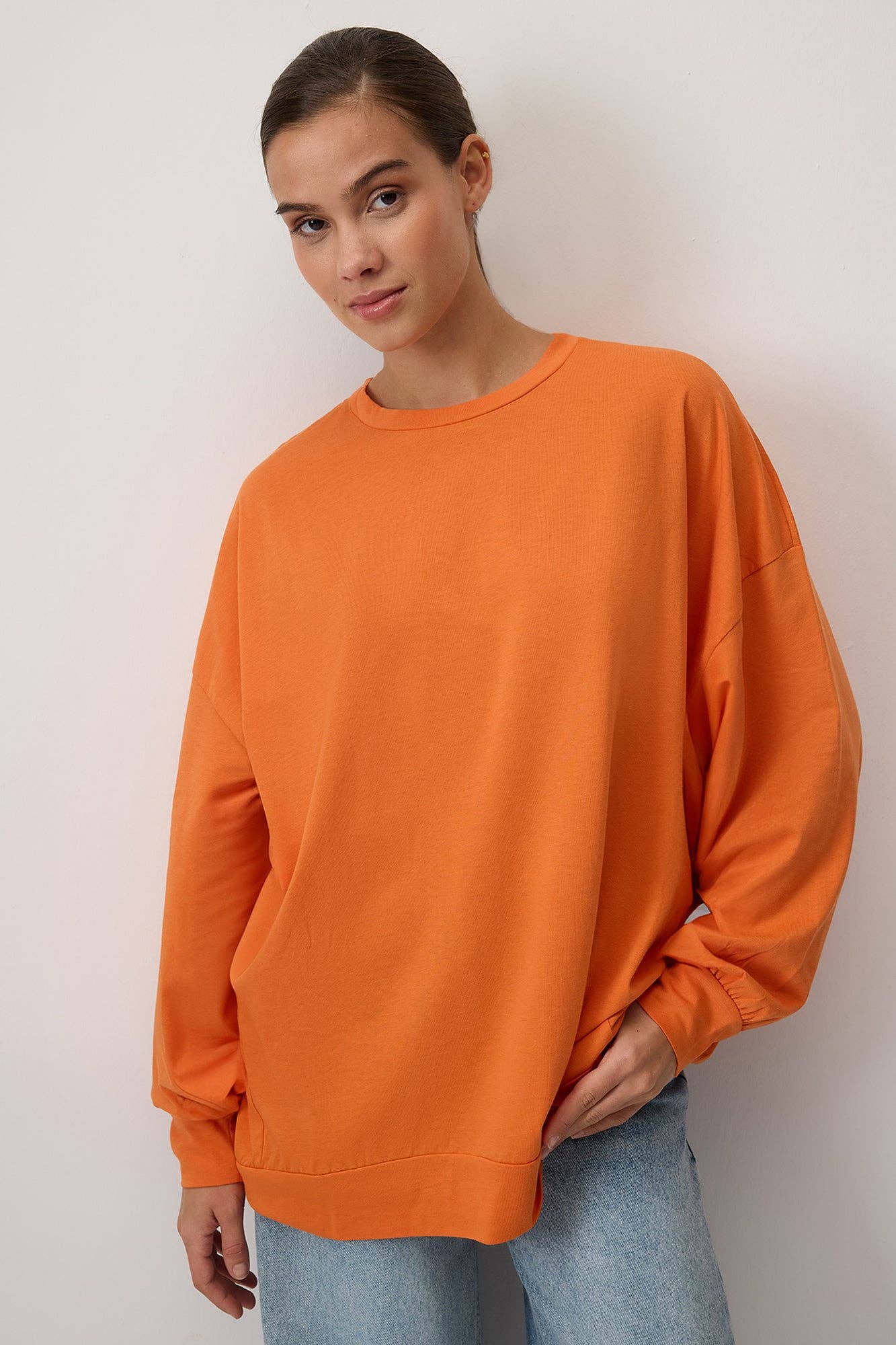 T-shirt basic oversize a manica lunga
