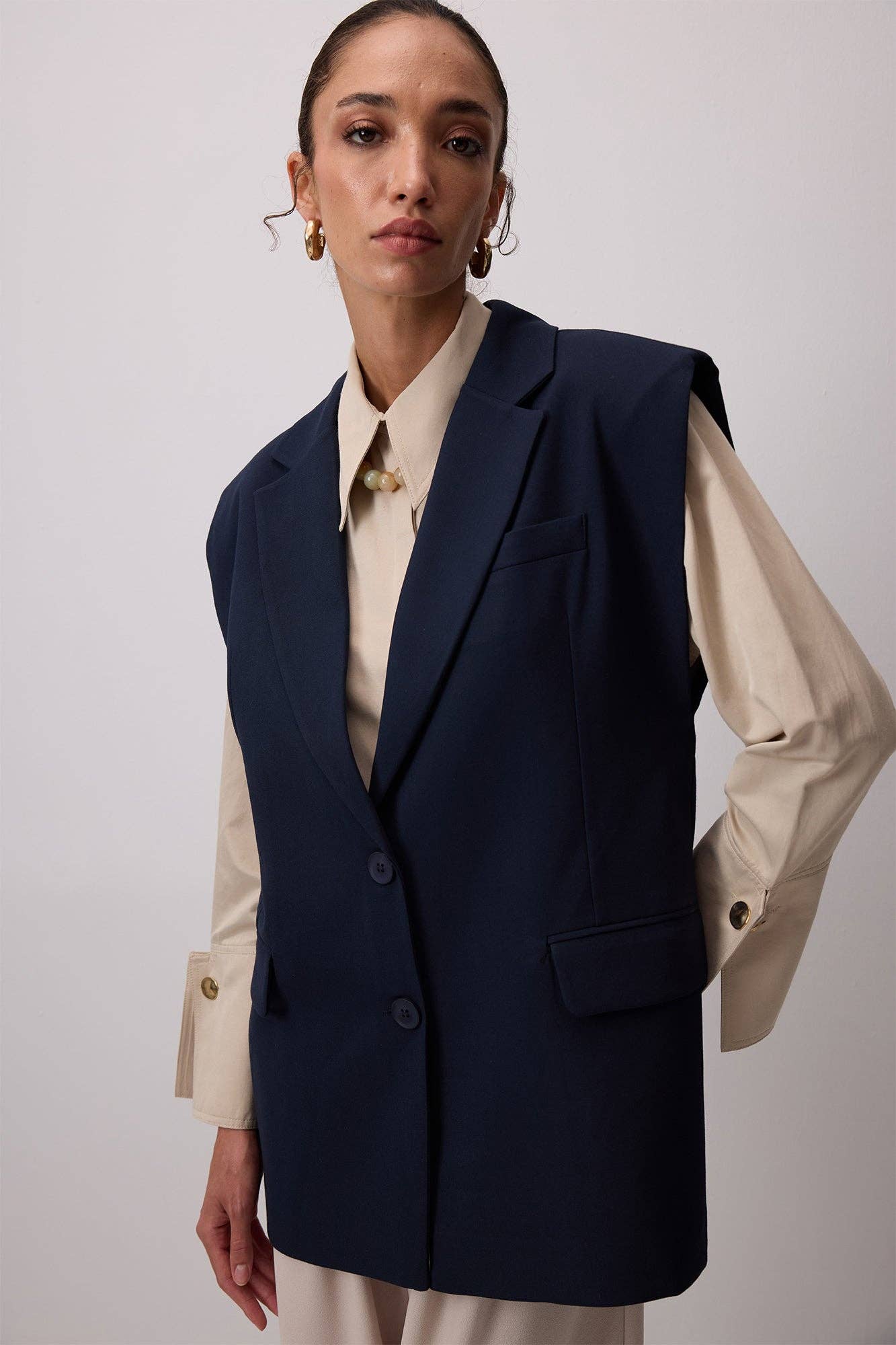Blazer imbottito asimmetrico blu navy