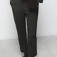 Pantaloni slim fit essenziali