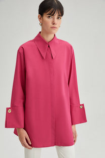 Camicia oversize in popeline fucsia con maxi polsini