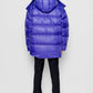 Piumino oversize viola con cappuccio removibile