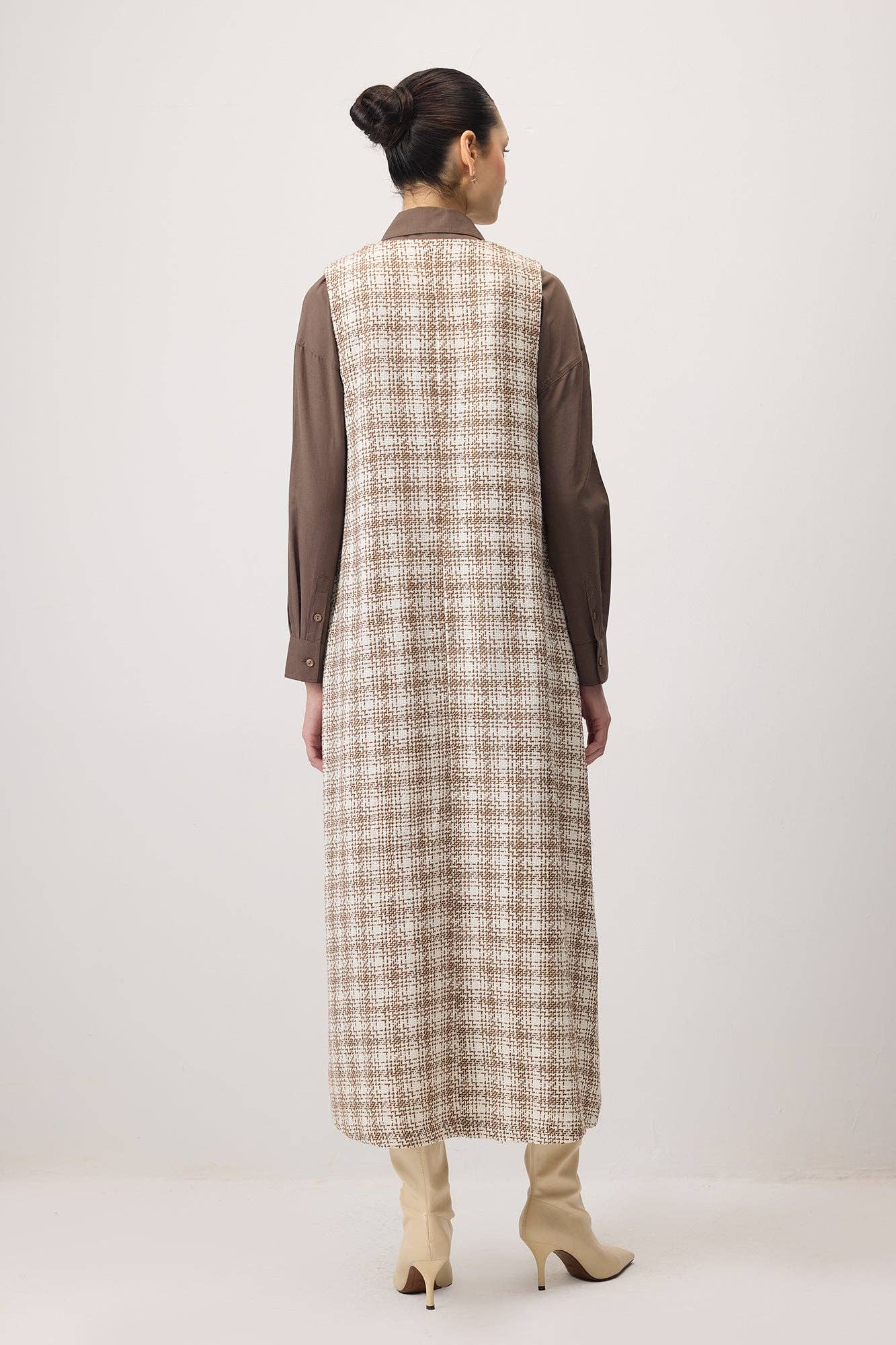 Abito lungo in tweed senza maniche