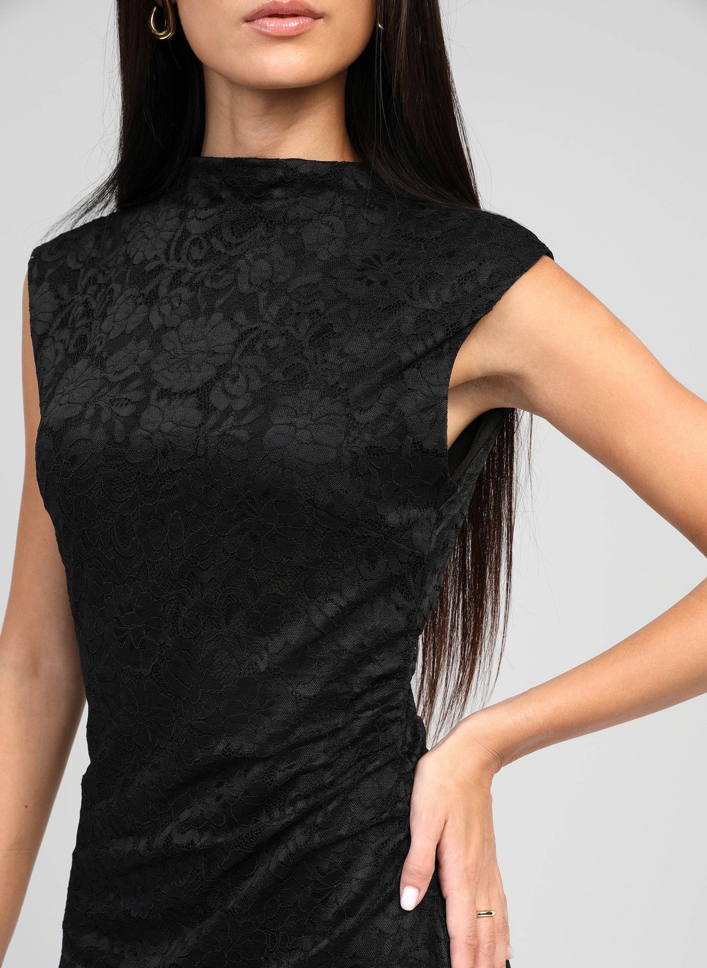 Abito midi Elinor nero in pizzo