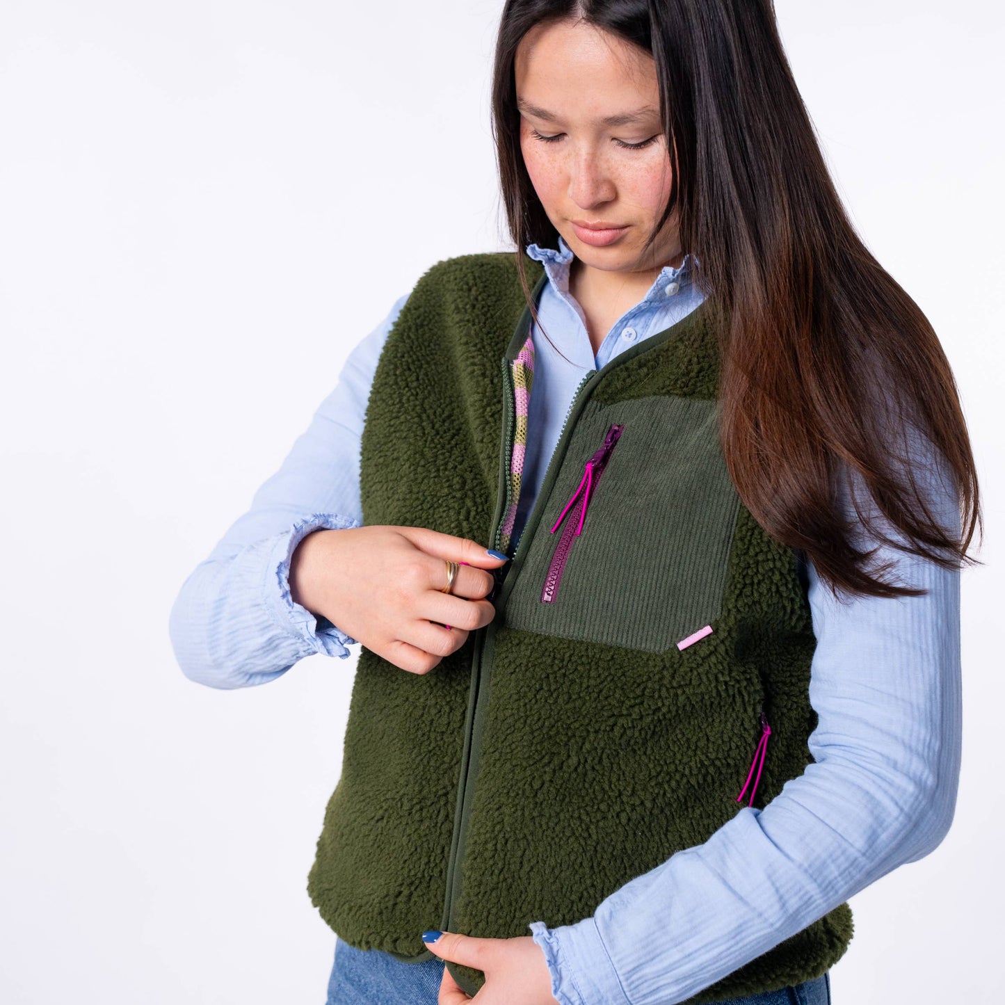 Gilet donna in sherpa con zip color kaki