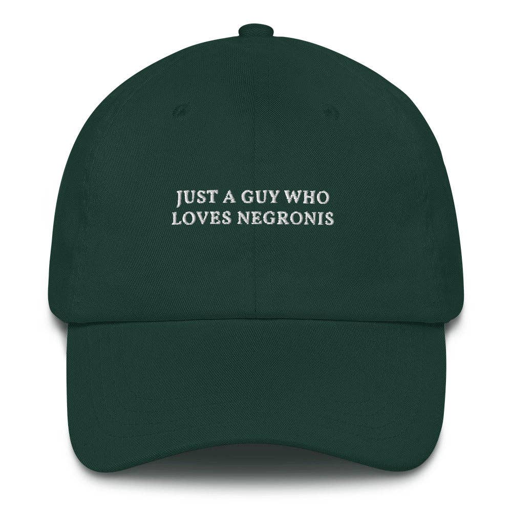 Cappellino dad hat ricamato “Just a Guy Who Loves Negronis”