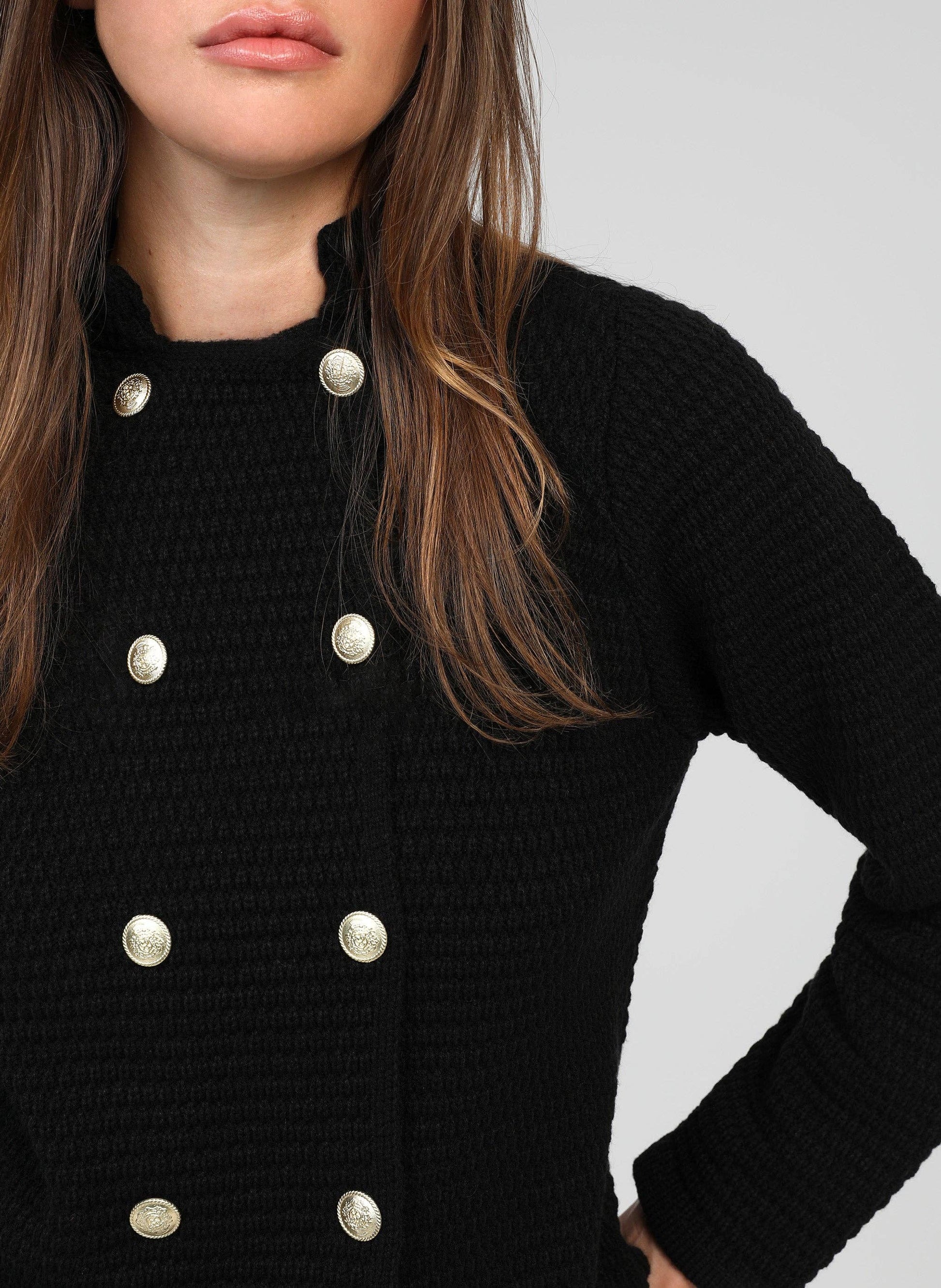 Gilet Voscar nero a maglia con bottoni dorati