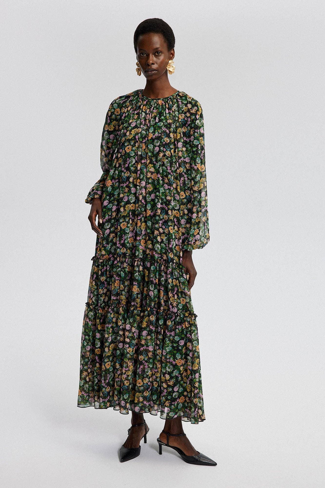 Abito lungo in chiffon floreale