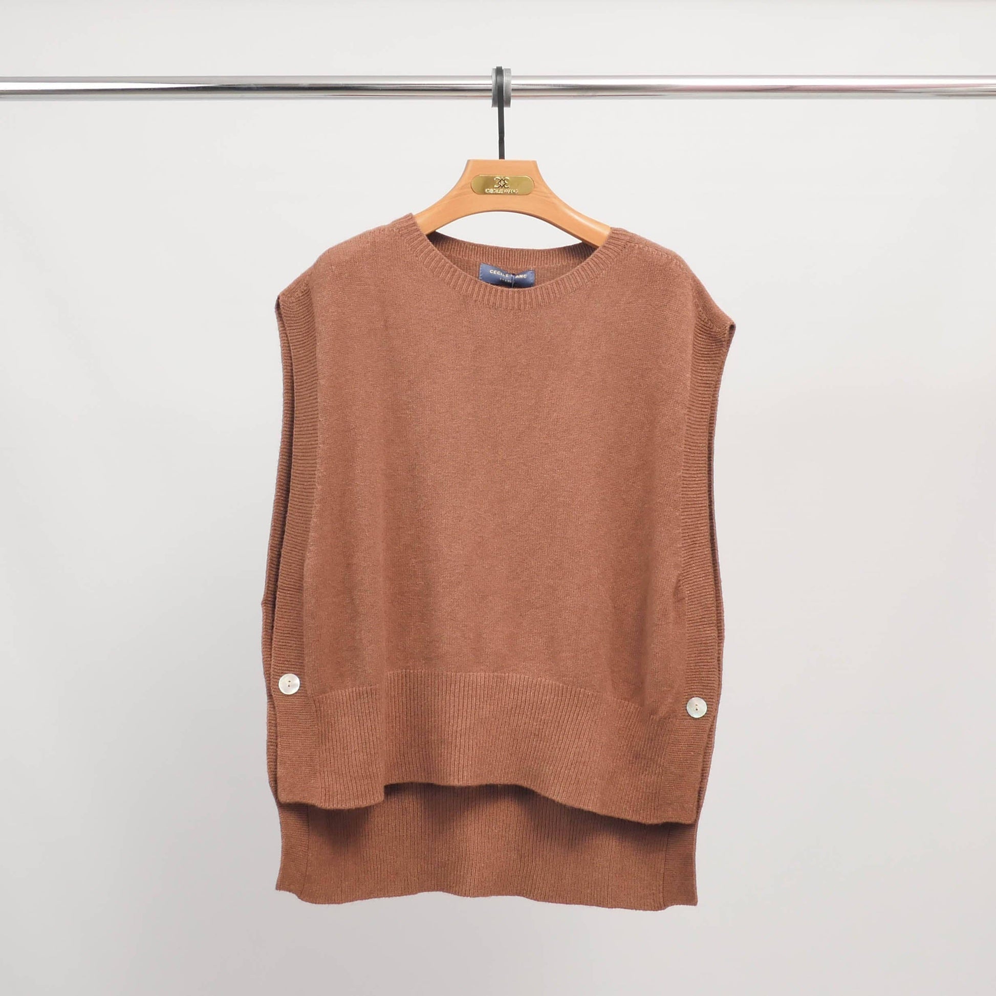 Poncho senza maniche in maglia strutturata con girocollo