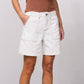 Pantaloncini in denim a vita alta color perla