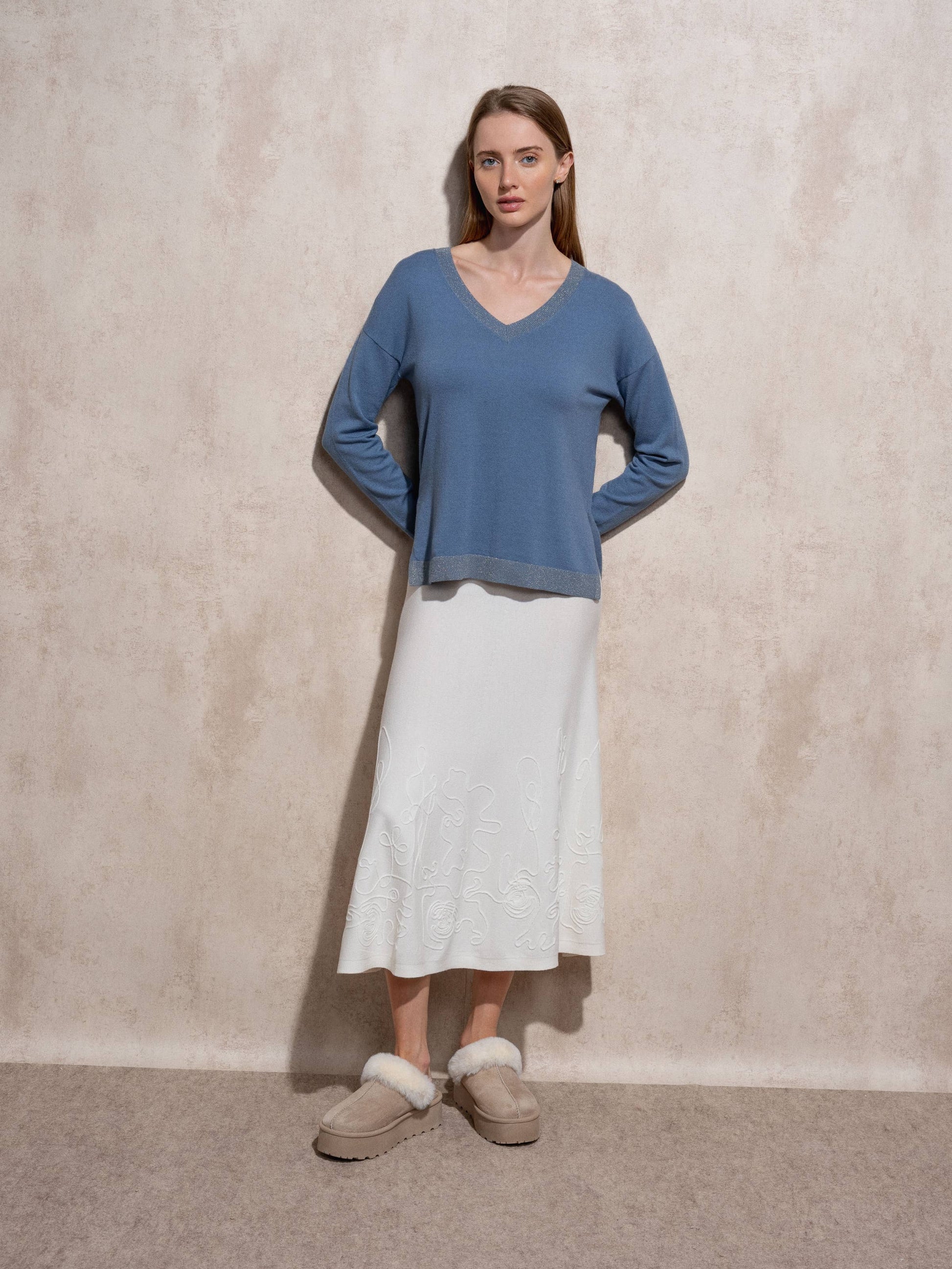 Maglione in maglia lurex con scollo a V