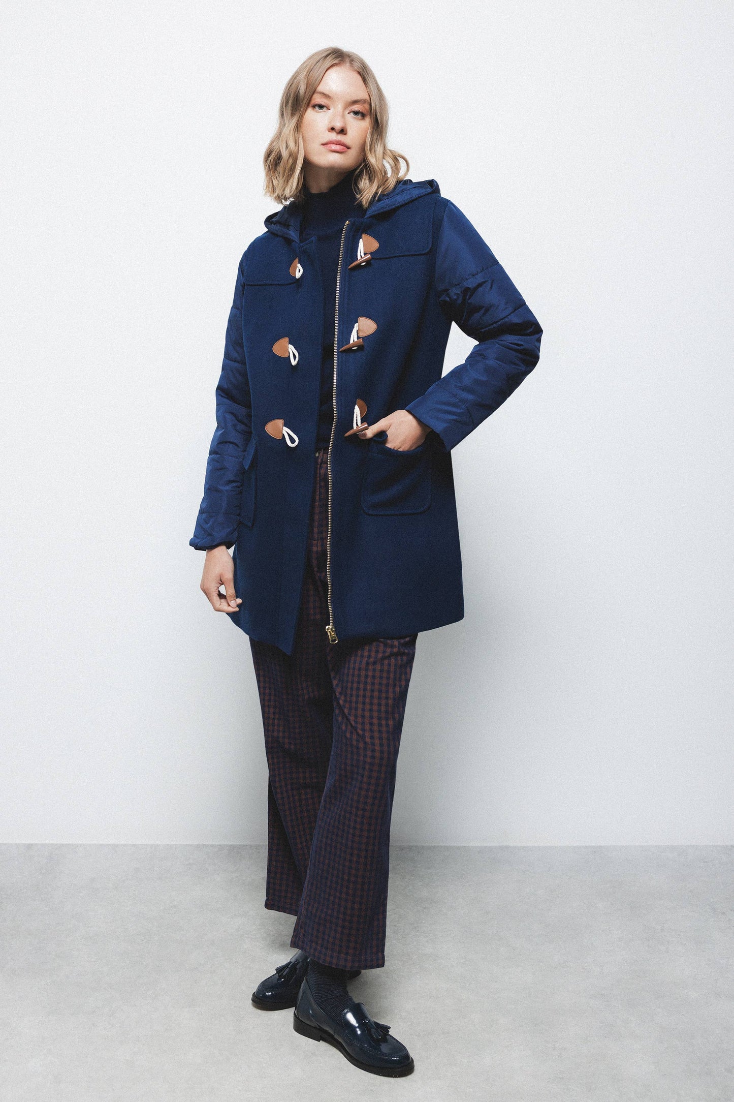 Cappotto montgomery con cappuccio